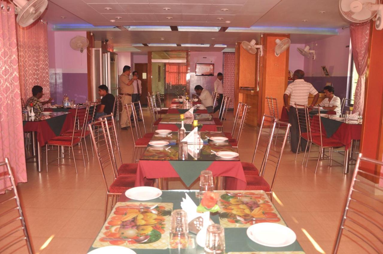 Hotel Dooars Mountain Alipur Duar ภายนอก รูปภาพ