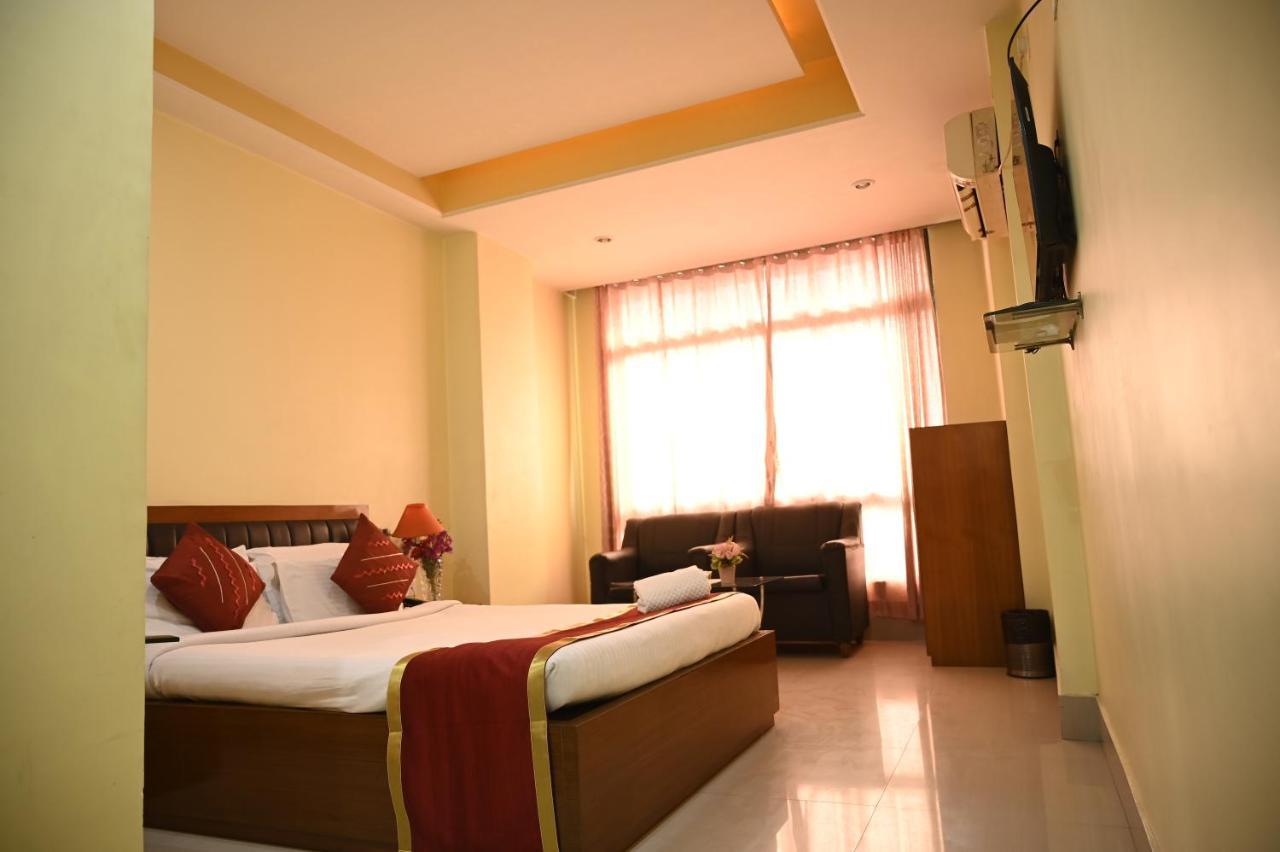 Hotel Dooars Mountain Alipur Duar ภายนอก รูปภาพ