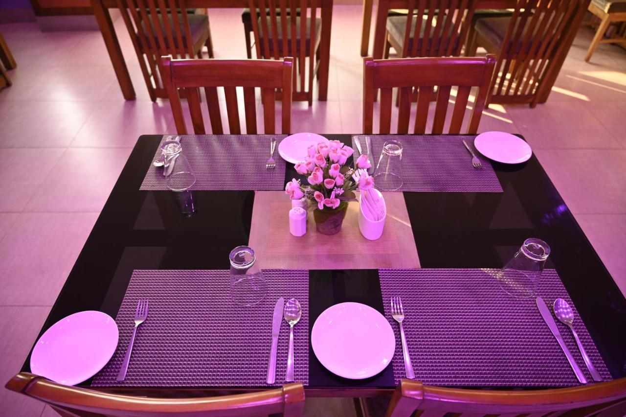 Hotel Dooars Mountain Alipur Duar ภายนอก รูปภาพ