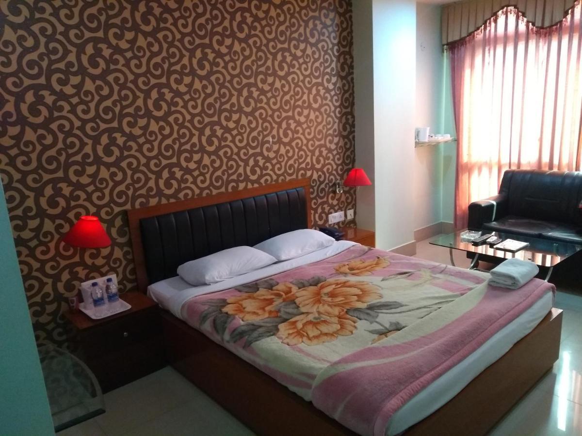 Hotel Dooars Mountain Alipur Duar ภายนอก รูปภาพ